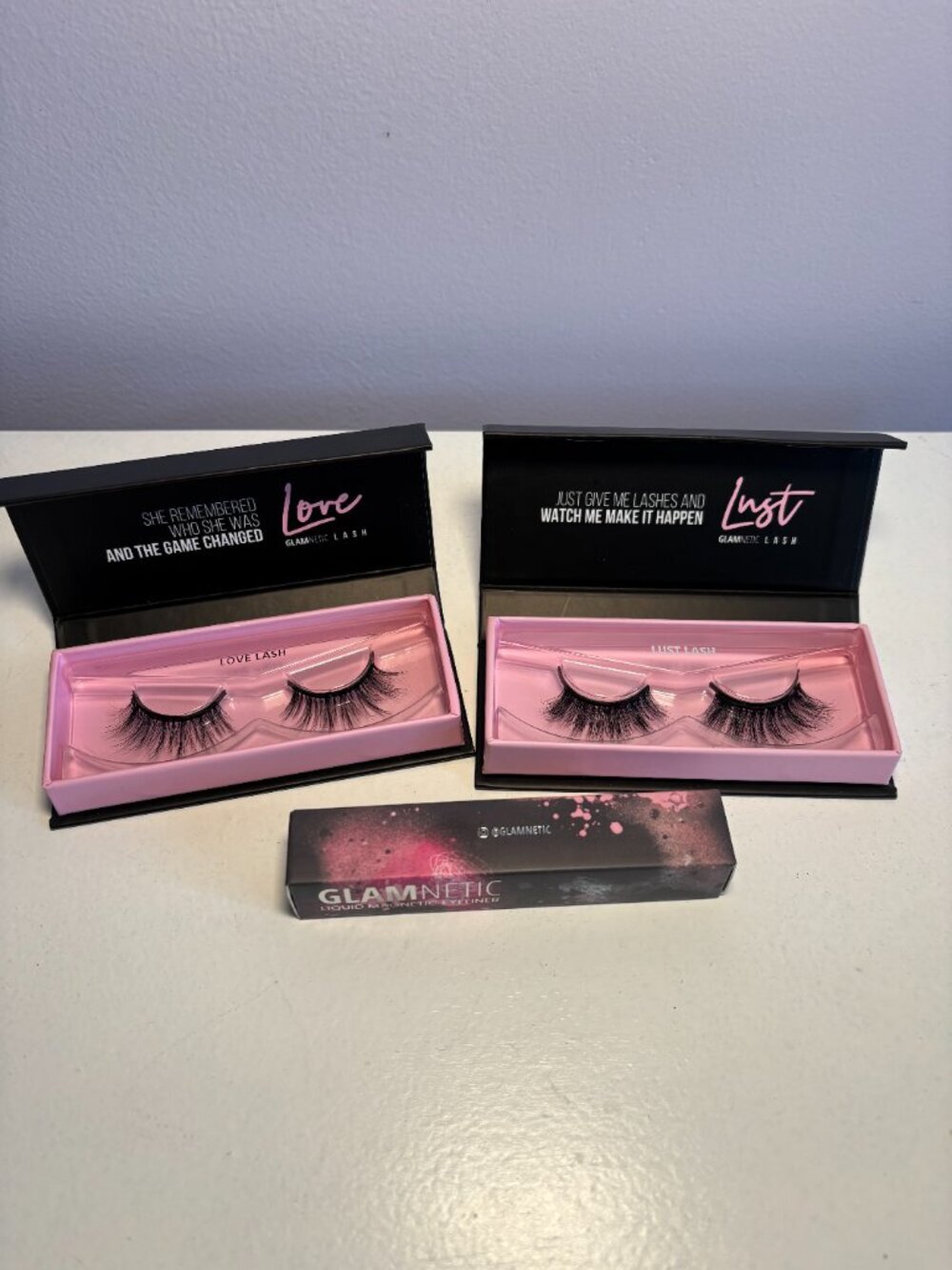 Glamnetic Magnetic Lashes and Eyeliner - Picture 2 of 2